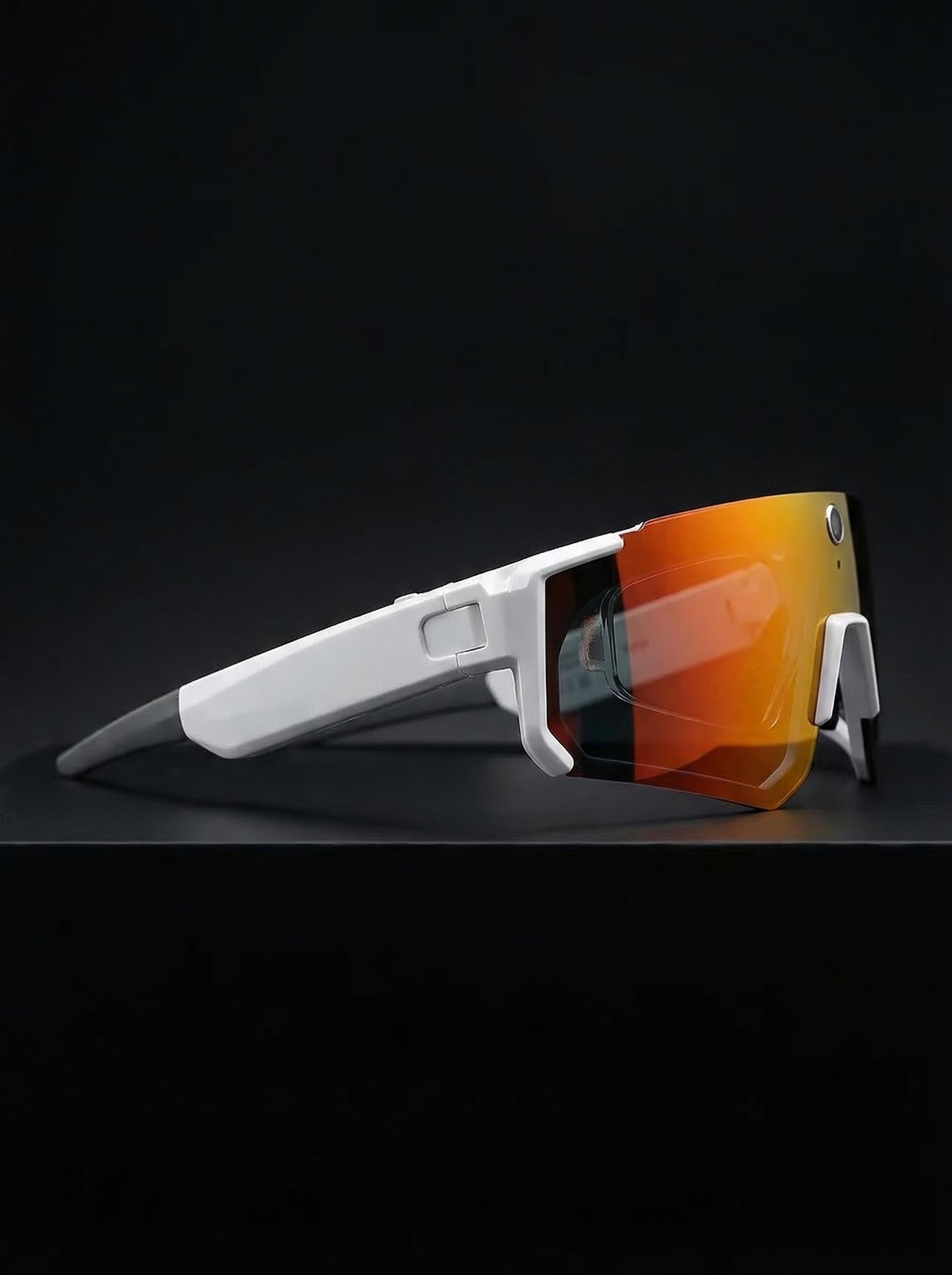 VYRON® TITAN - Ivory Spectrum